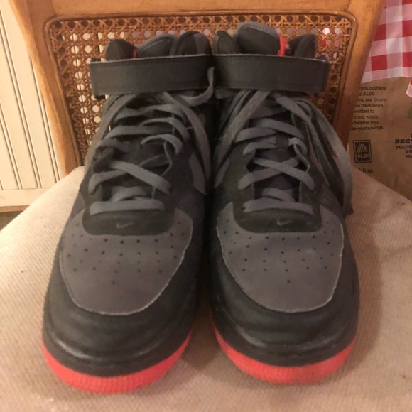 ‼️SOLD‼️ - Picture 2 of 7